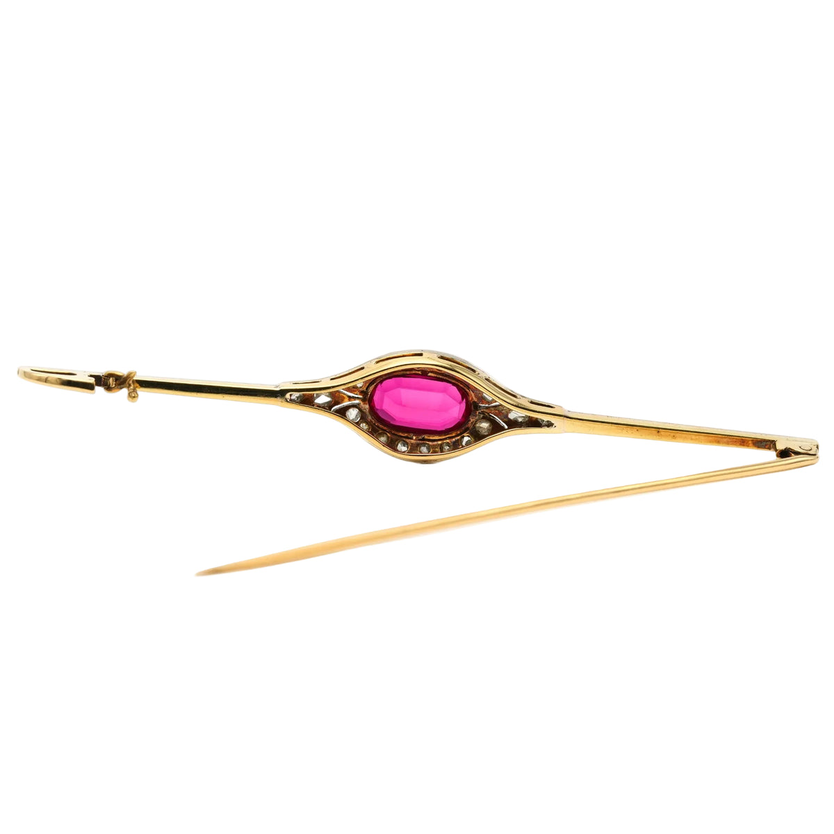 Broche Épingle en or blanc, or jaune, rubis et diamants