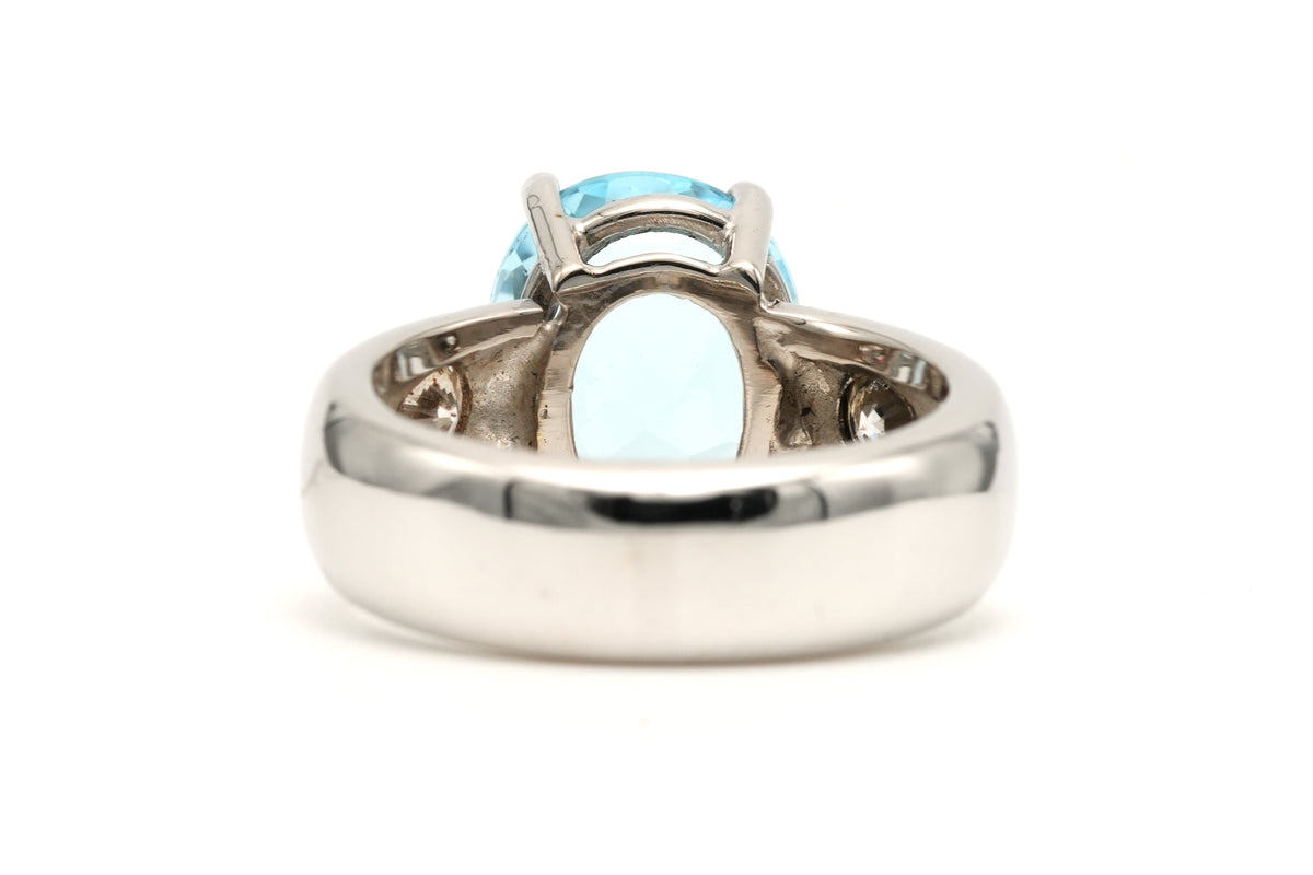 Bague Solitaire en or blanc, topaze et diamants