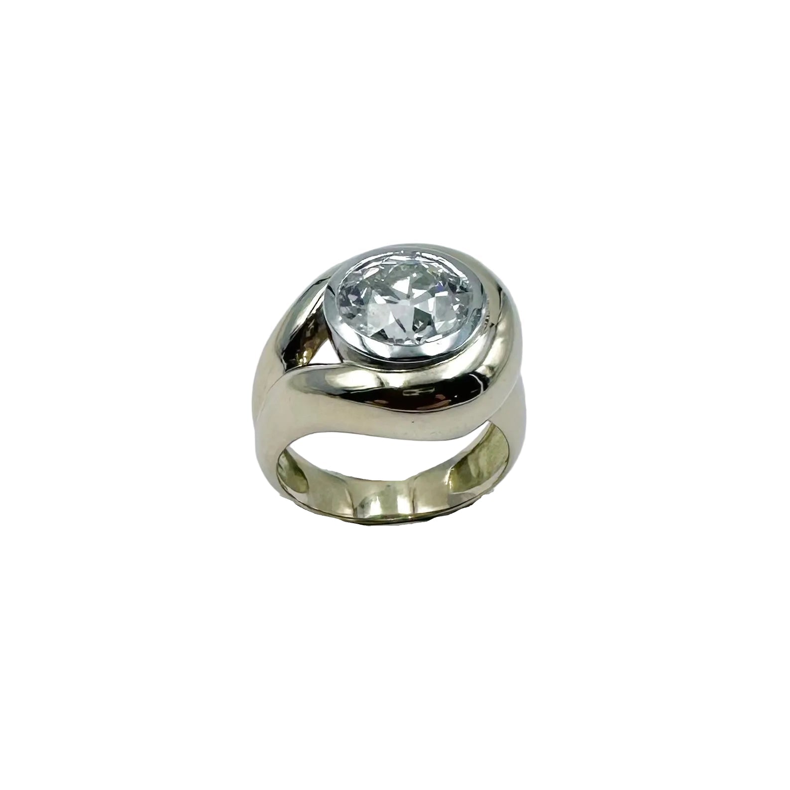 Bague Solitaire en or jaune, platine et diamant