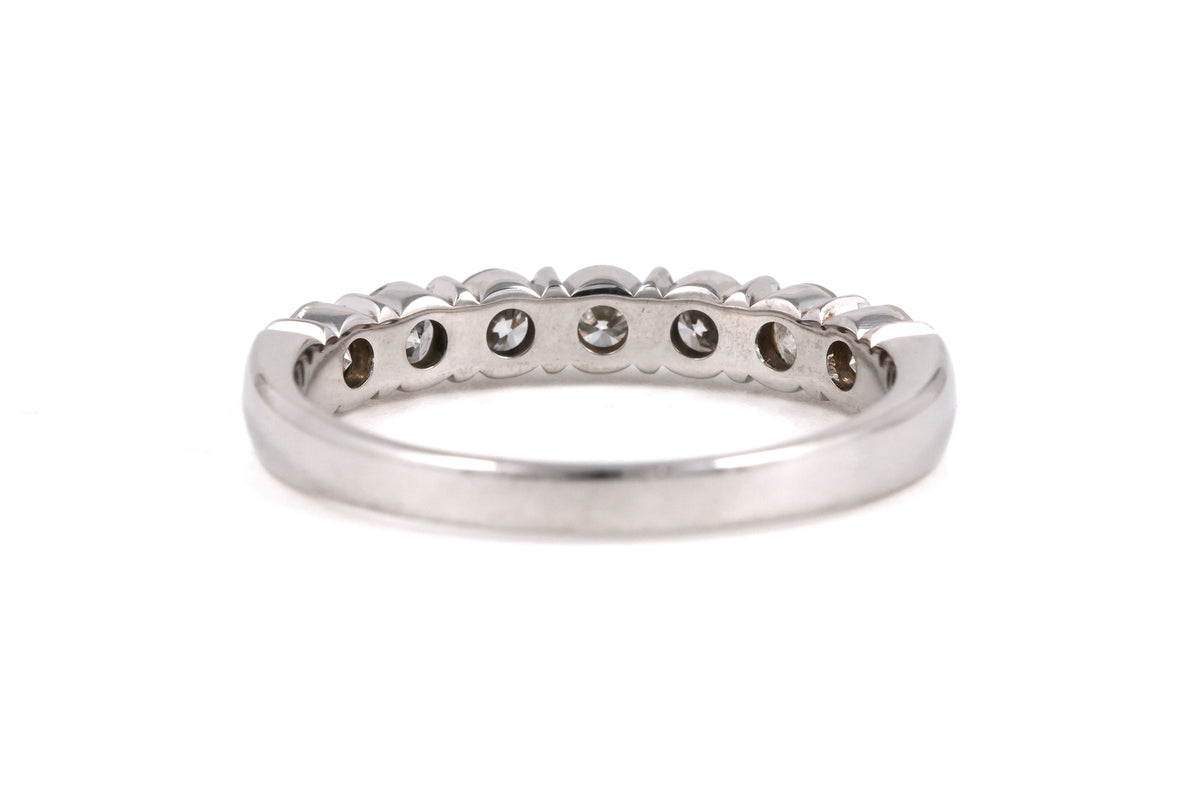 Bague Alliance en or blanc et diamants