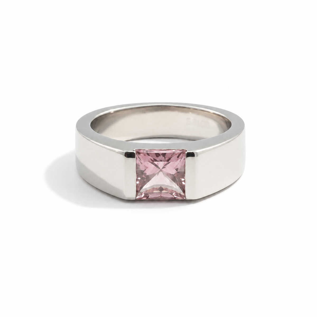 Bague Tank CARTIER en or blanc et tourmaline