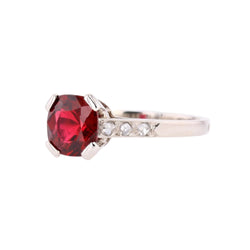 Bague en platine, spinelle et diamants