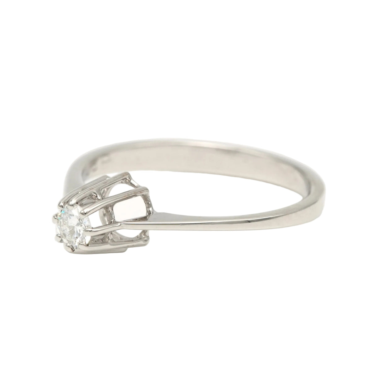 Bague Solitaire en or blanc et diamant