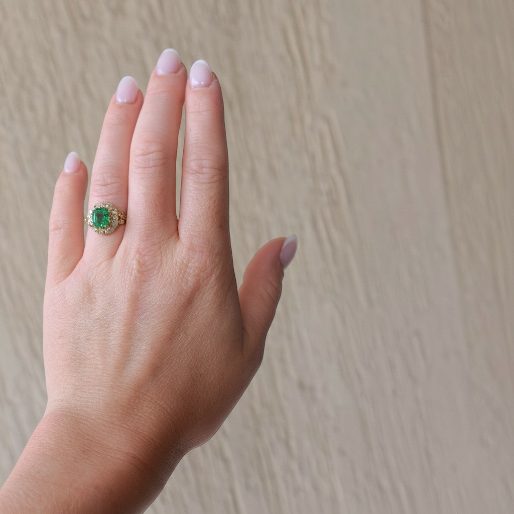 Bague Cocktail en jaune, émeraude et diamants