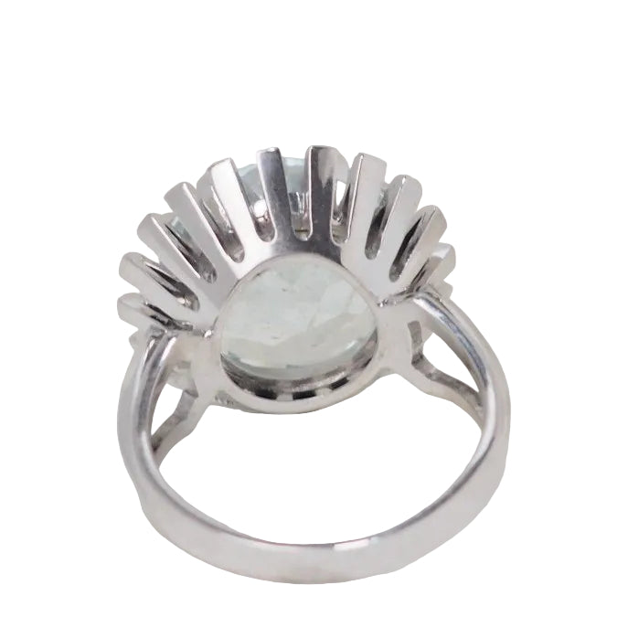 Bague Solitaire en or blanc et aigue-marine
