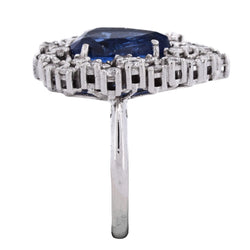 Bague Entourage en or blanc, saphir et diamants