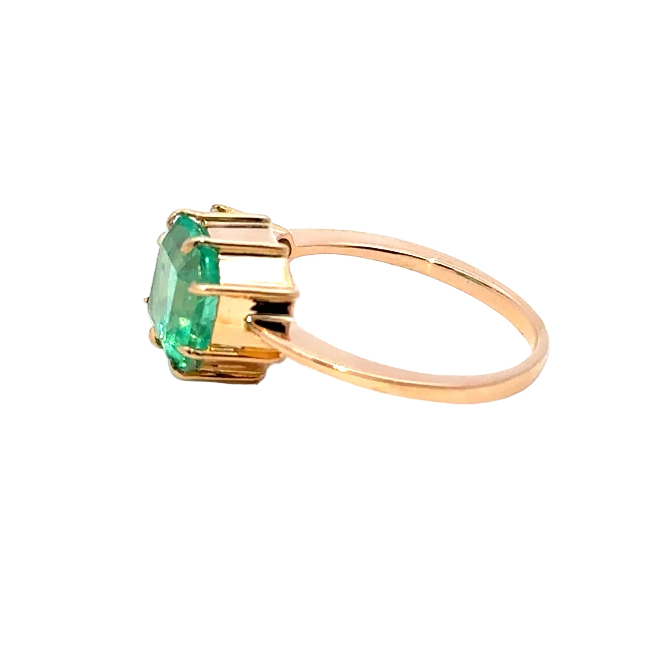 Bague Solitaire en or jaune, émeraude et diamants