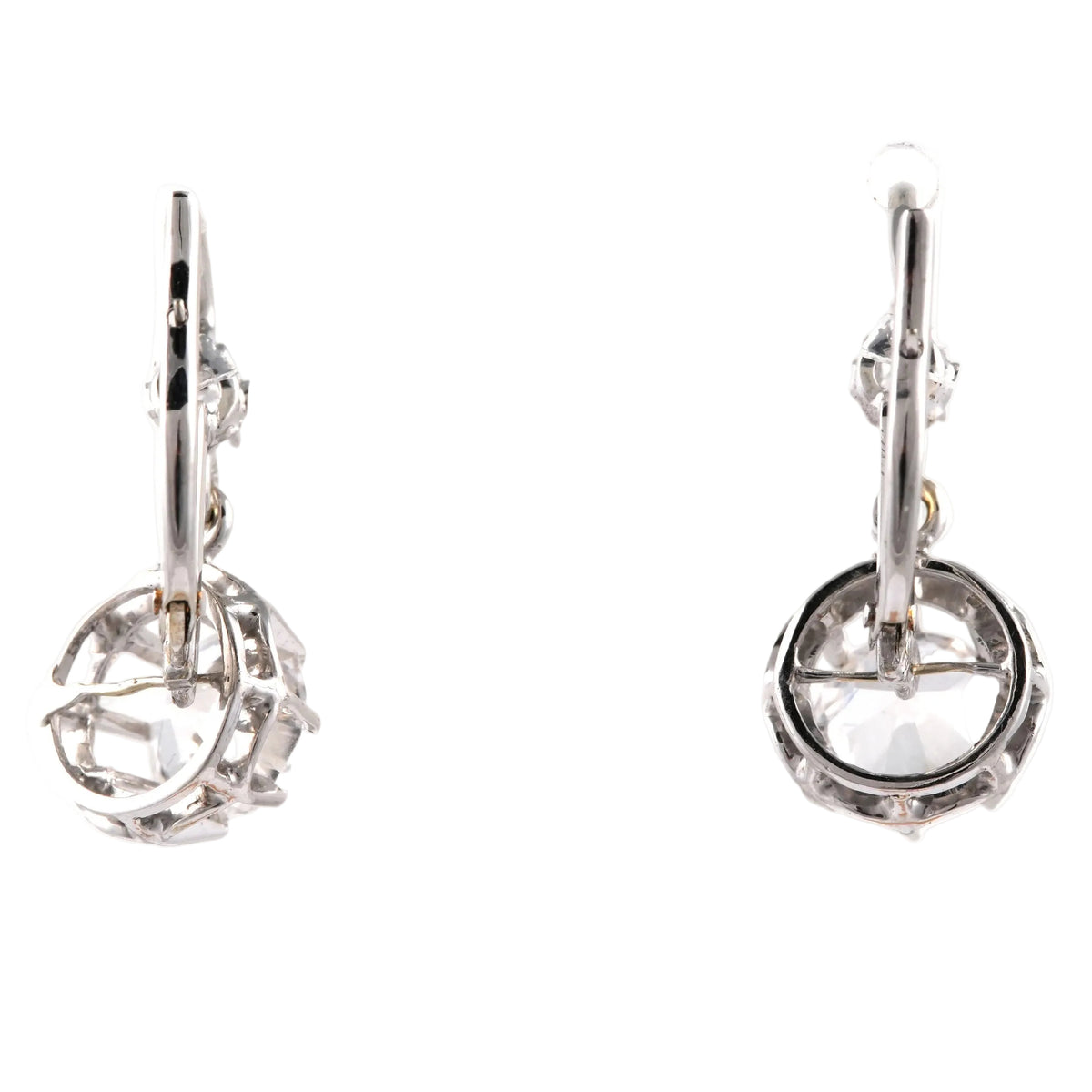 Boucles d'oreilles Dormeuses en or blanc et zirconiums