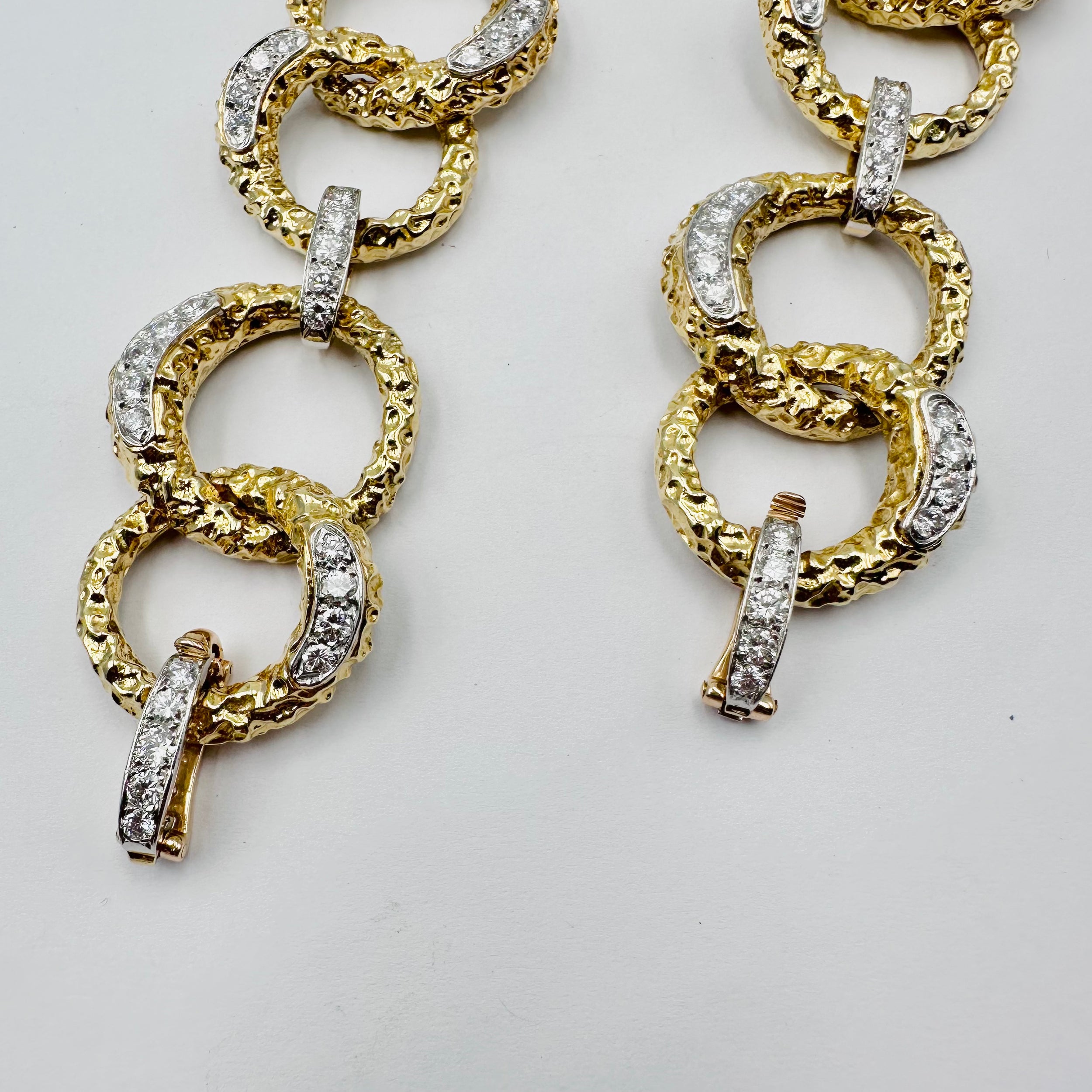 Bracelet M. GERARD en or jaune, platine et diamants