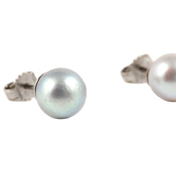 Boucles d'oreilles Puces en or blanc et perles