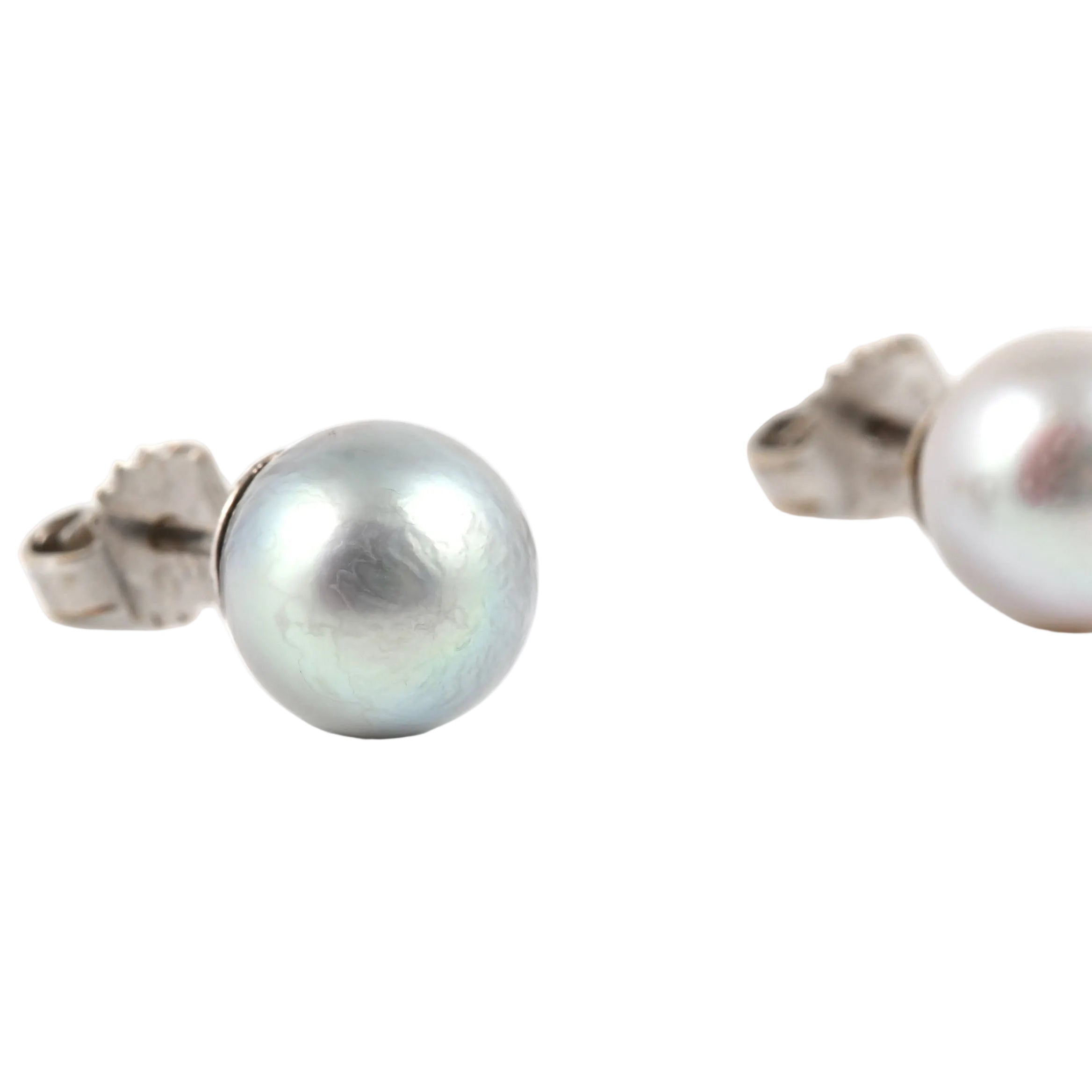 Boucles d'oreilles Puces en or blanc et perles