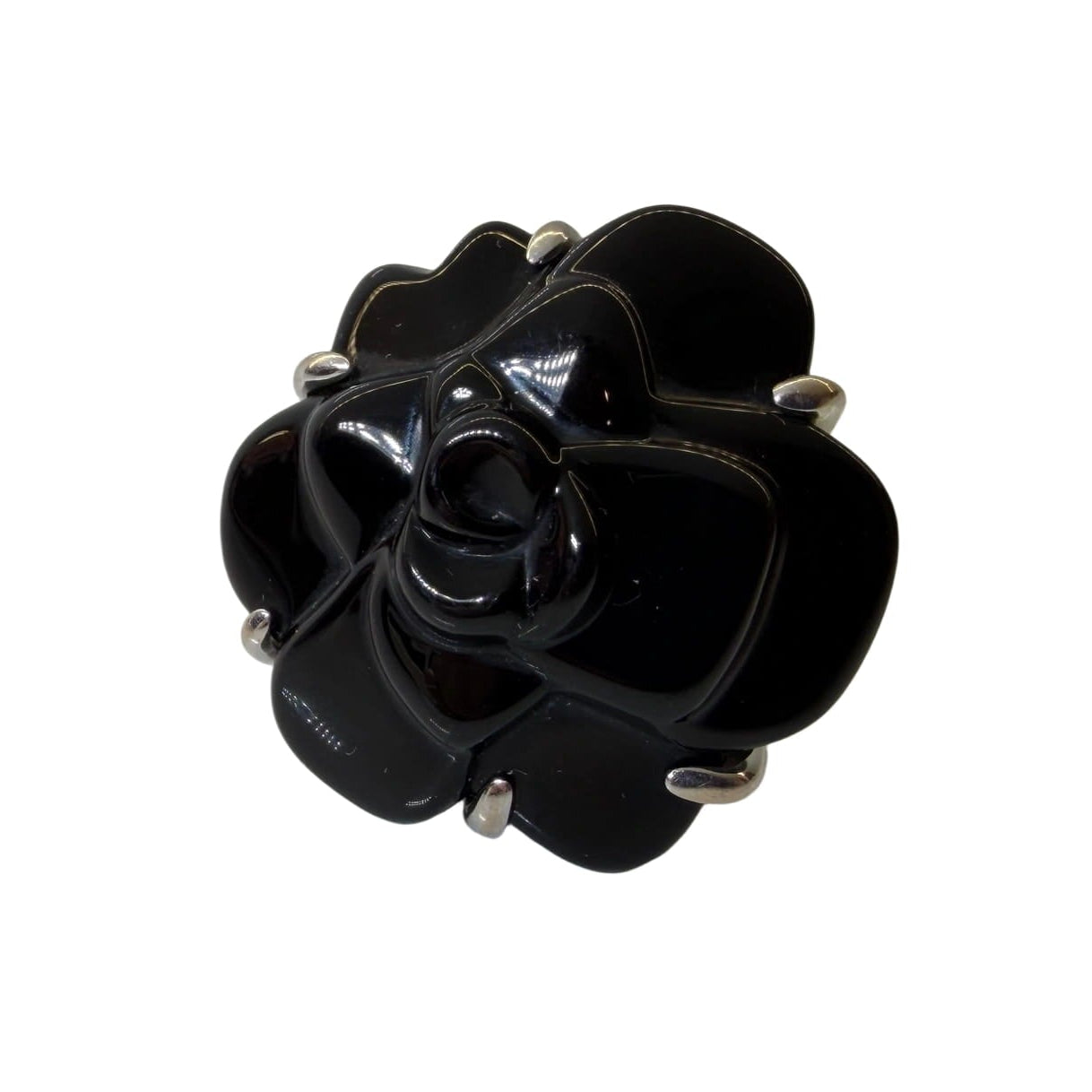 Bague CHANEL "Camélia" en or blanc et onyx