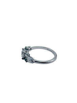 Bague Solitaire en or blanc, diamants et émeraudes