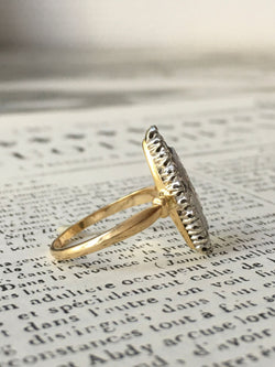 Bague Marquise en or blanc, or jaune et diamants