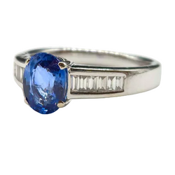 Bague Solitaire en or blanc, saphir et diamants