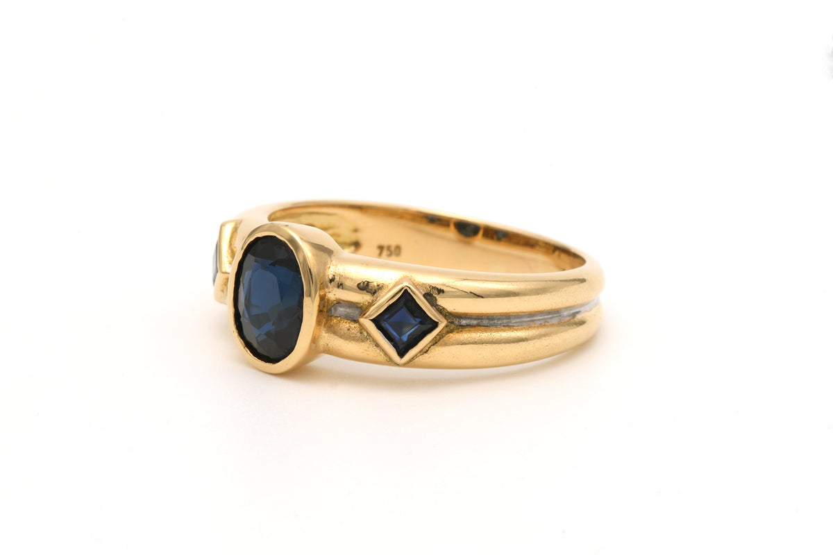 Bague Trilogie en or blanc, or jaune et saphirs