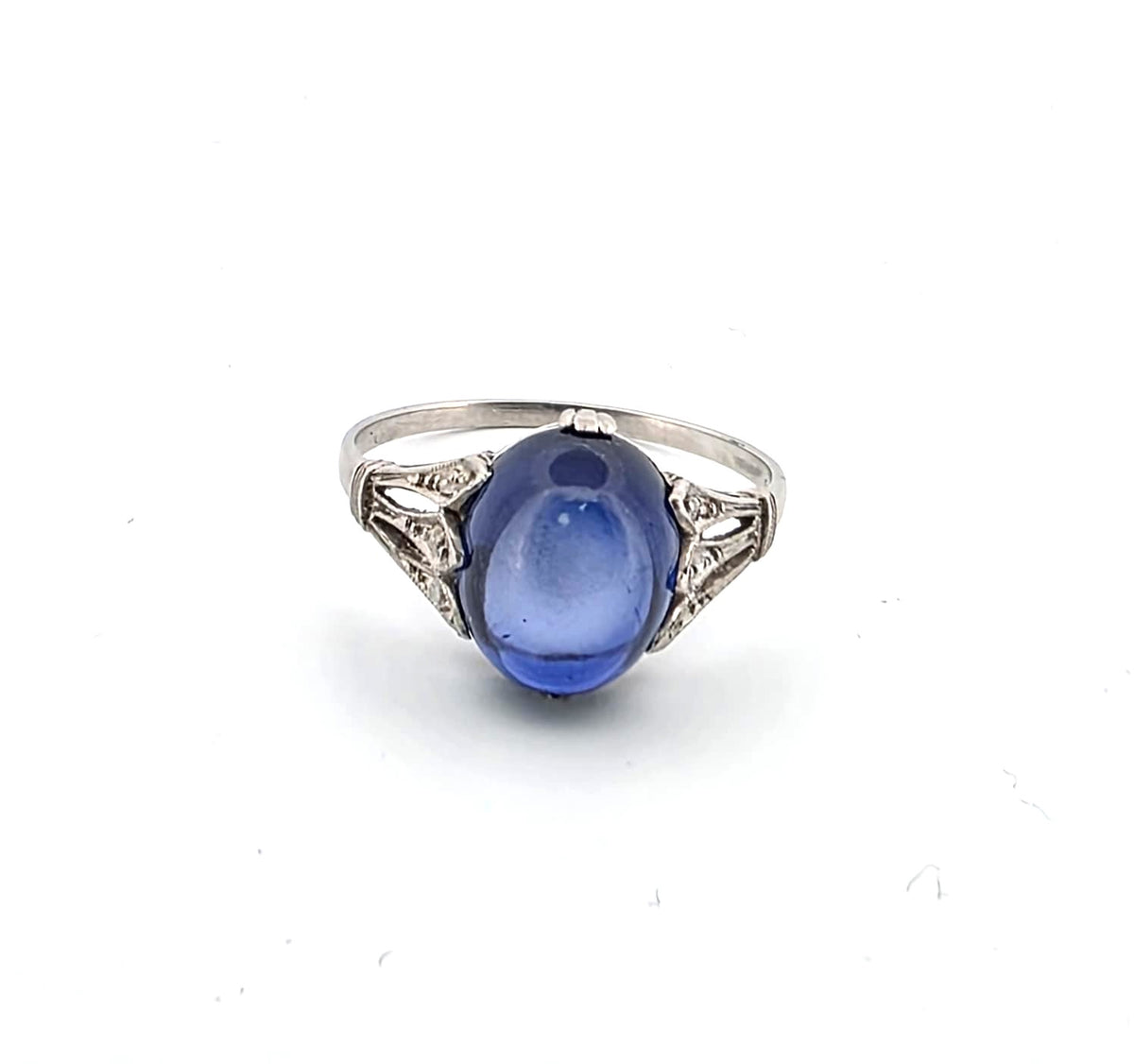 Bague Solitaire en or blanc, saphir et diamants