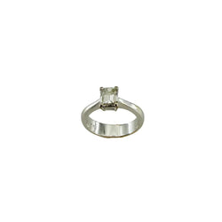 Bague Solitaire en or blanc et diamant