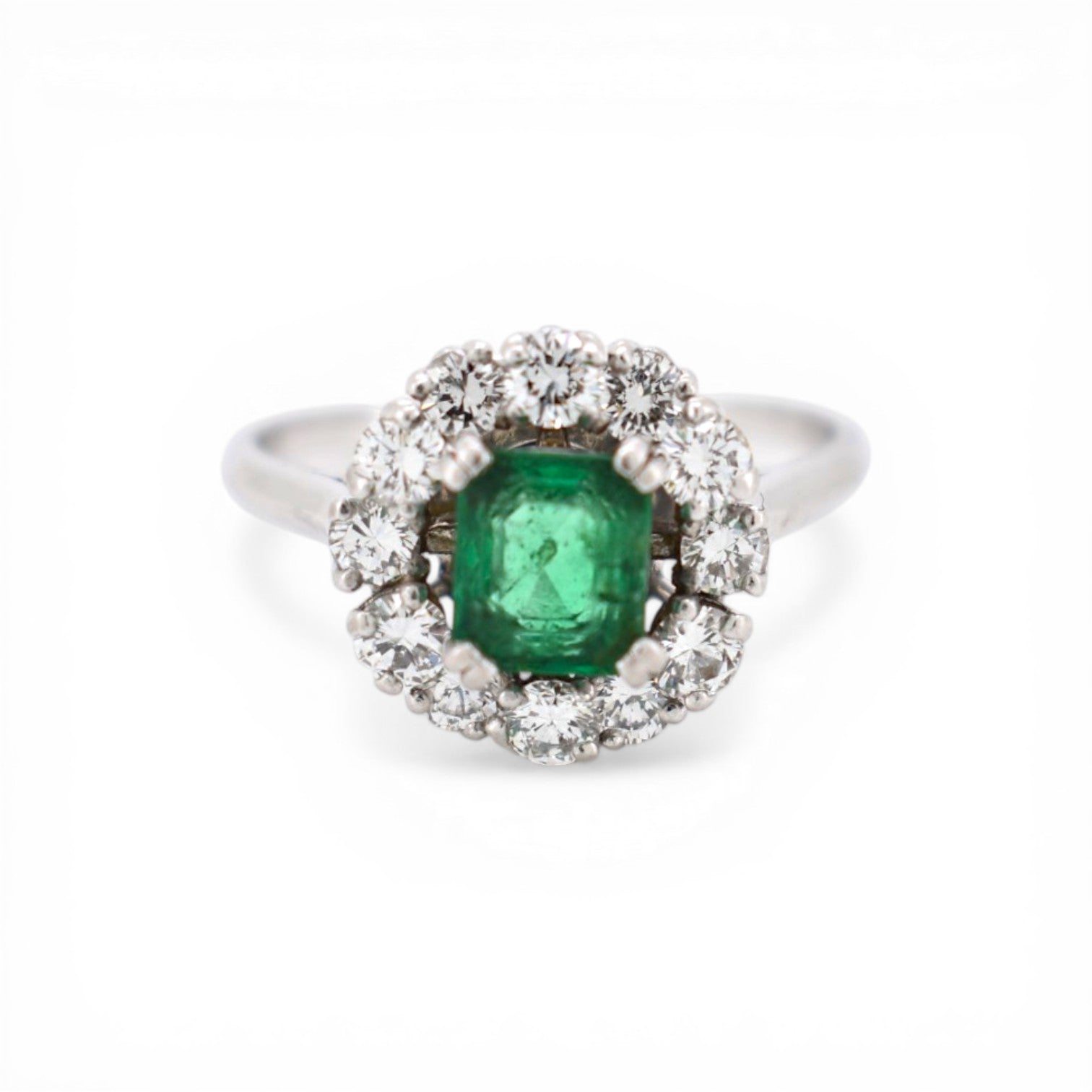 Bague Marguerite MELLERIO en platine, émeraude et diamants