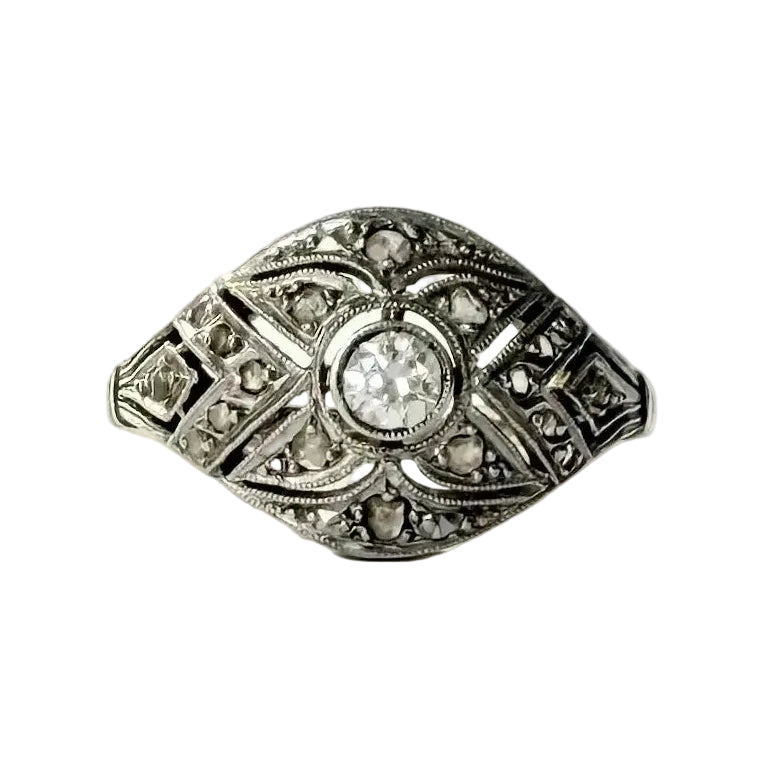 Bague Dôme en or blanc et diamants