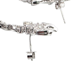 Boucles d'oreilles Pendantes en or blanc, saphirs et diamants