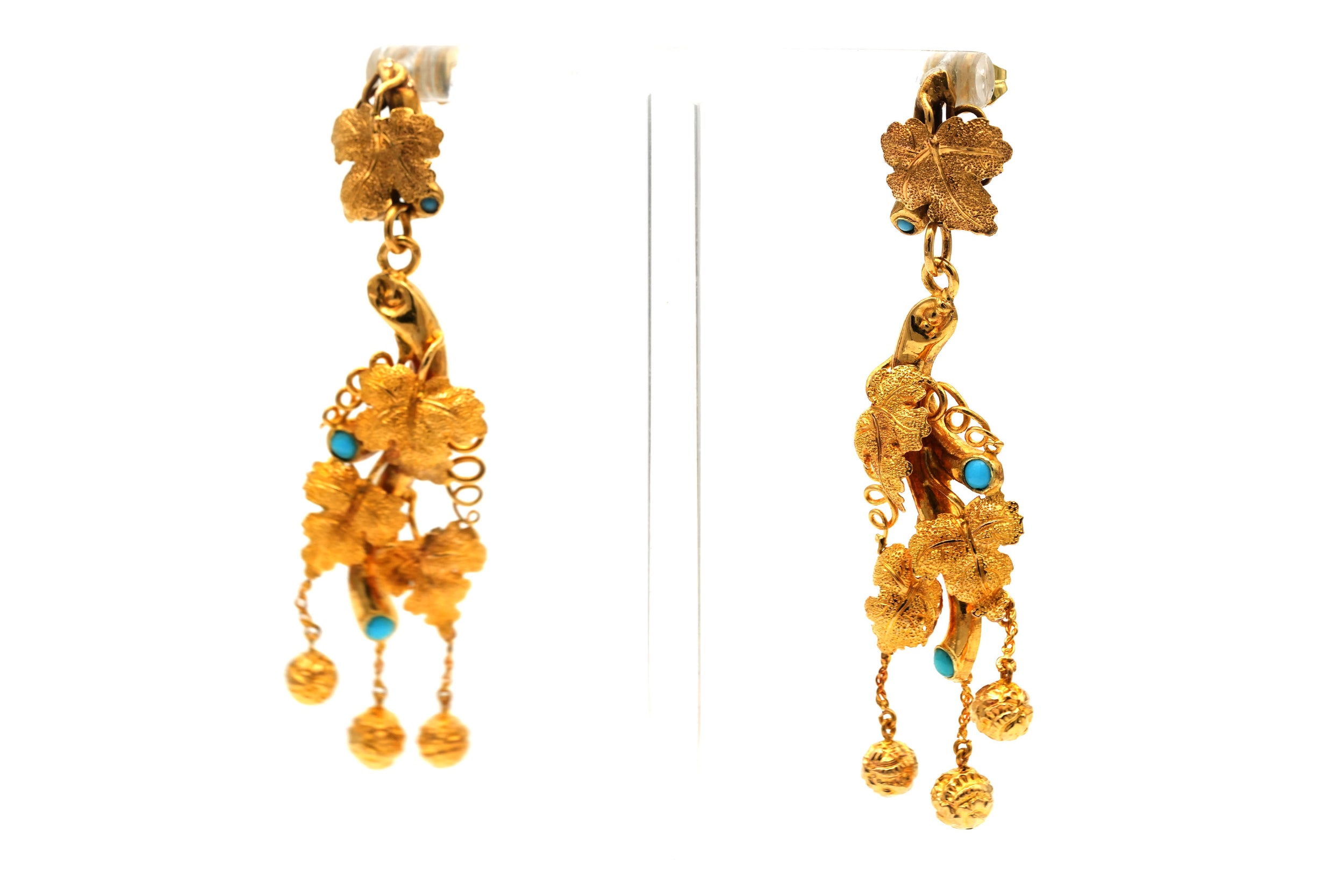 Boucles d'oreilles Pendantes en or jaune et turquoises