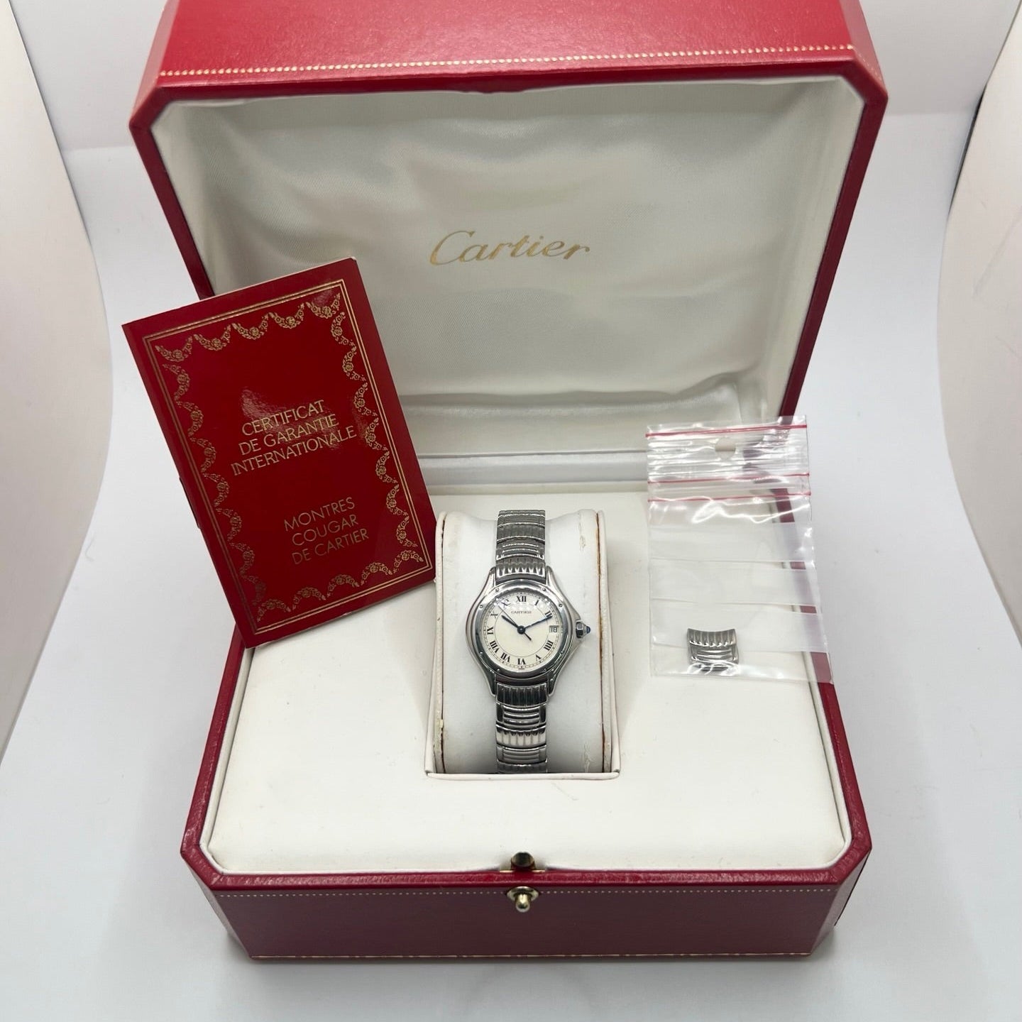Montre CARTIER "Cougar" en acier