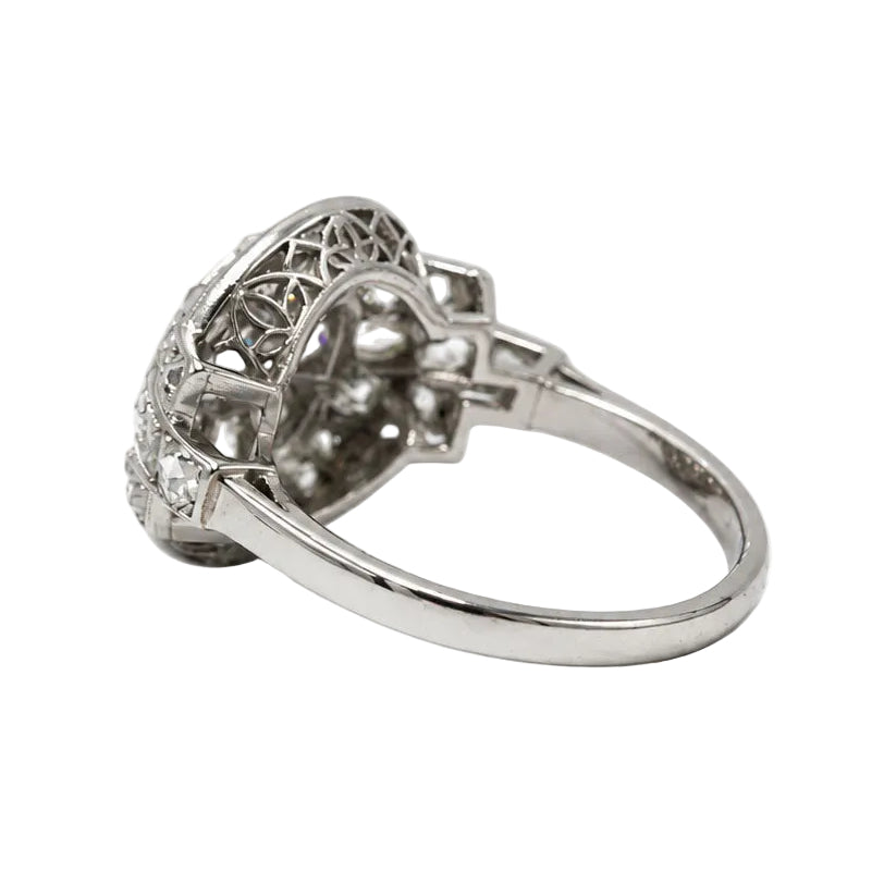 Bague Entourage en platine et diamants