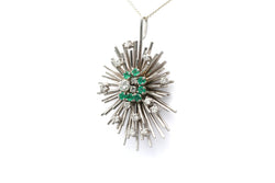 Pendentif en or blanc, émeraudes et diamants