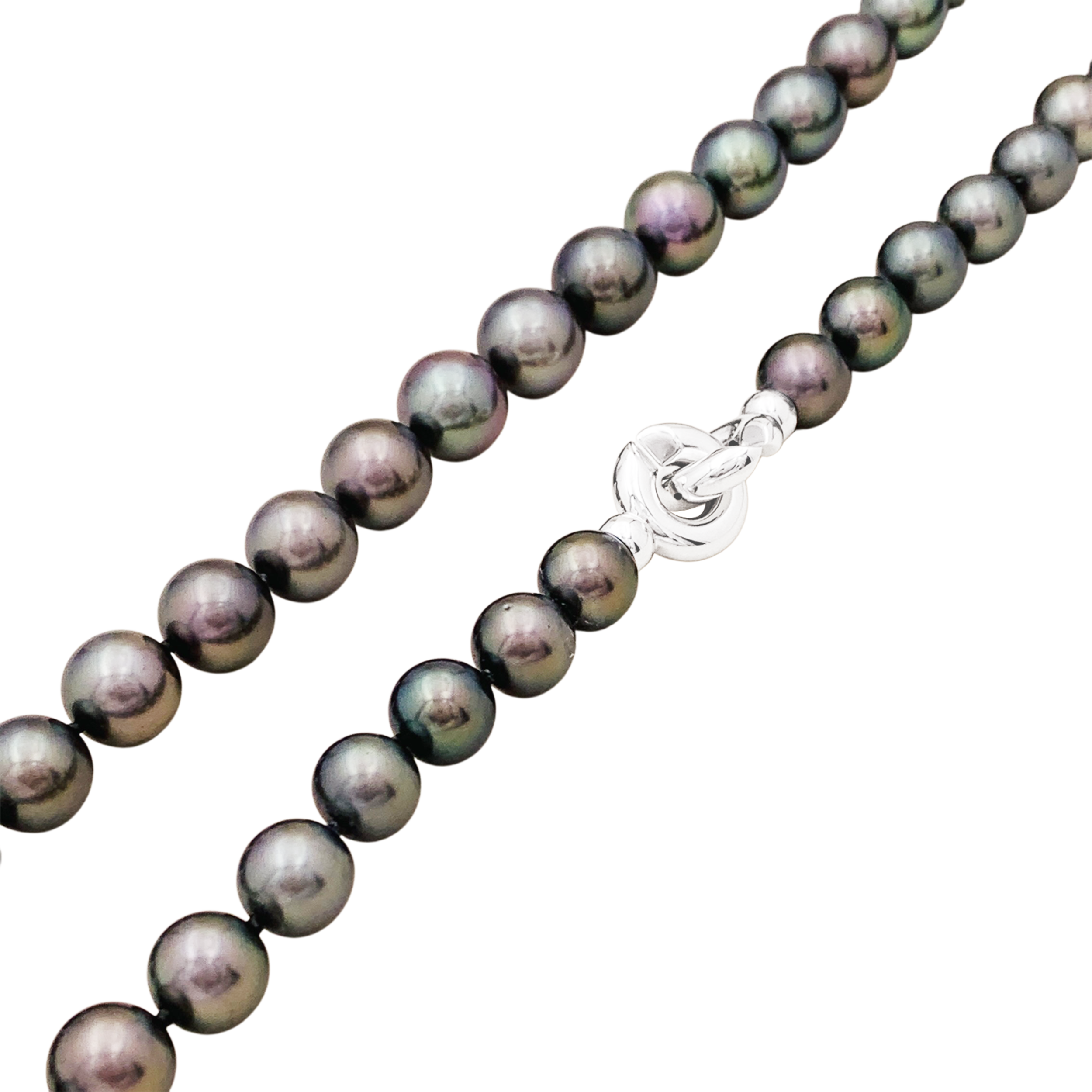 Collier 42 perles de Tahiti, fermoir en or blanc.