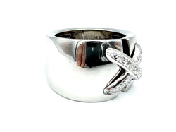 Bague CHAUMET. Collection "Liens" en or blanc et diamants