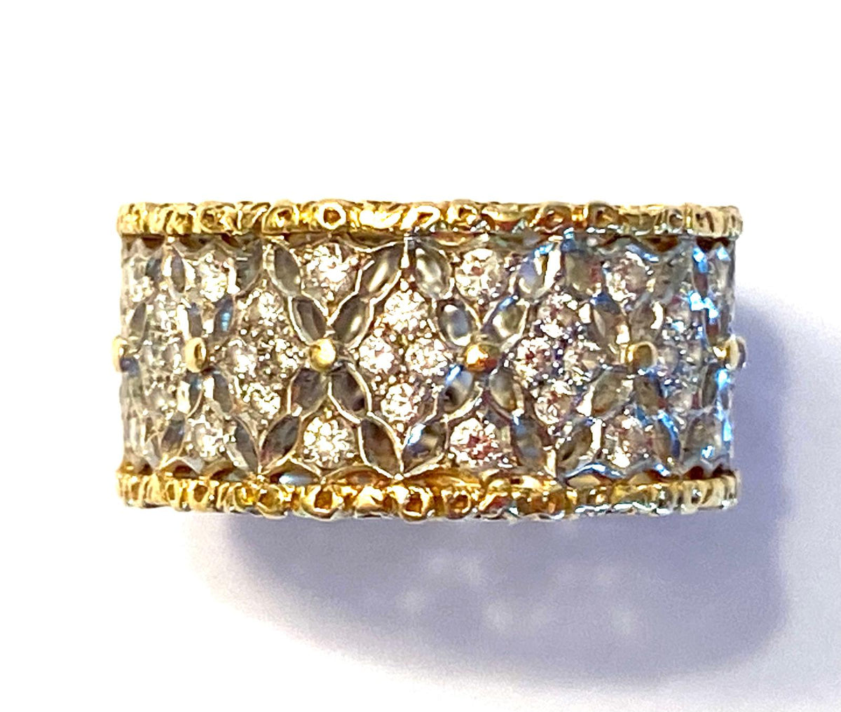 Bague Bandeau BUCCELLATI Eternelle Vietri en or blanc, or jaune et diamants