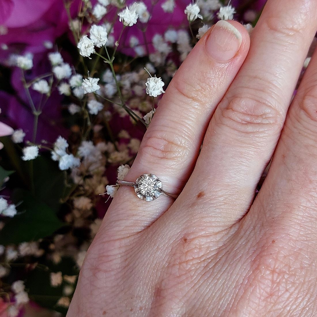 Bague Solitaire en or blanc et diamants
