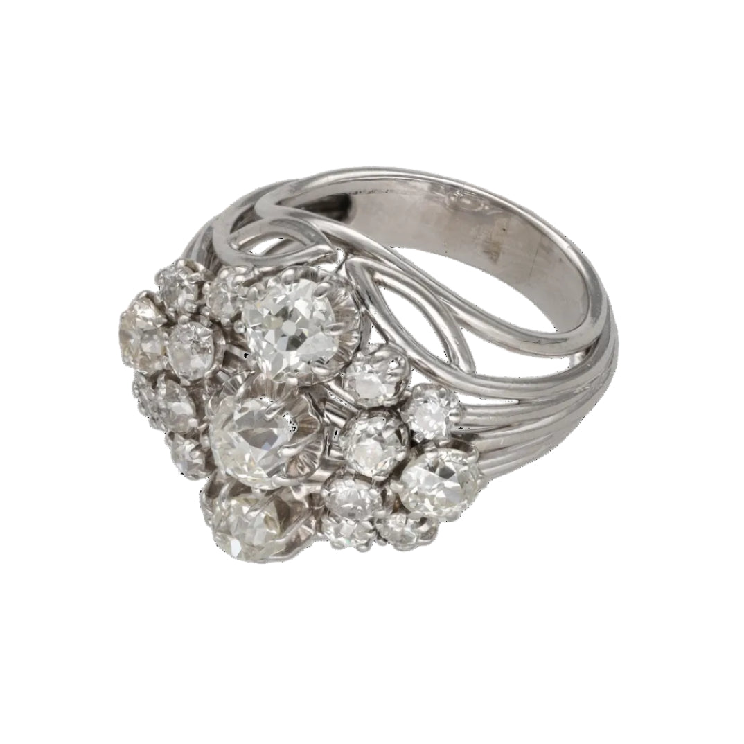 Bague Dôme en platine et diamants