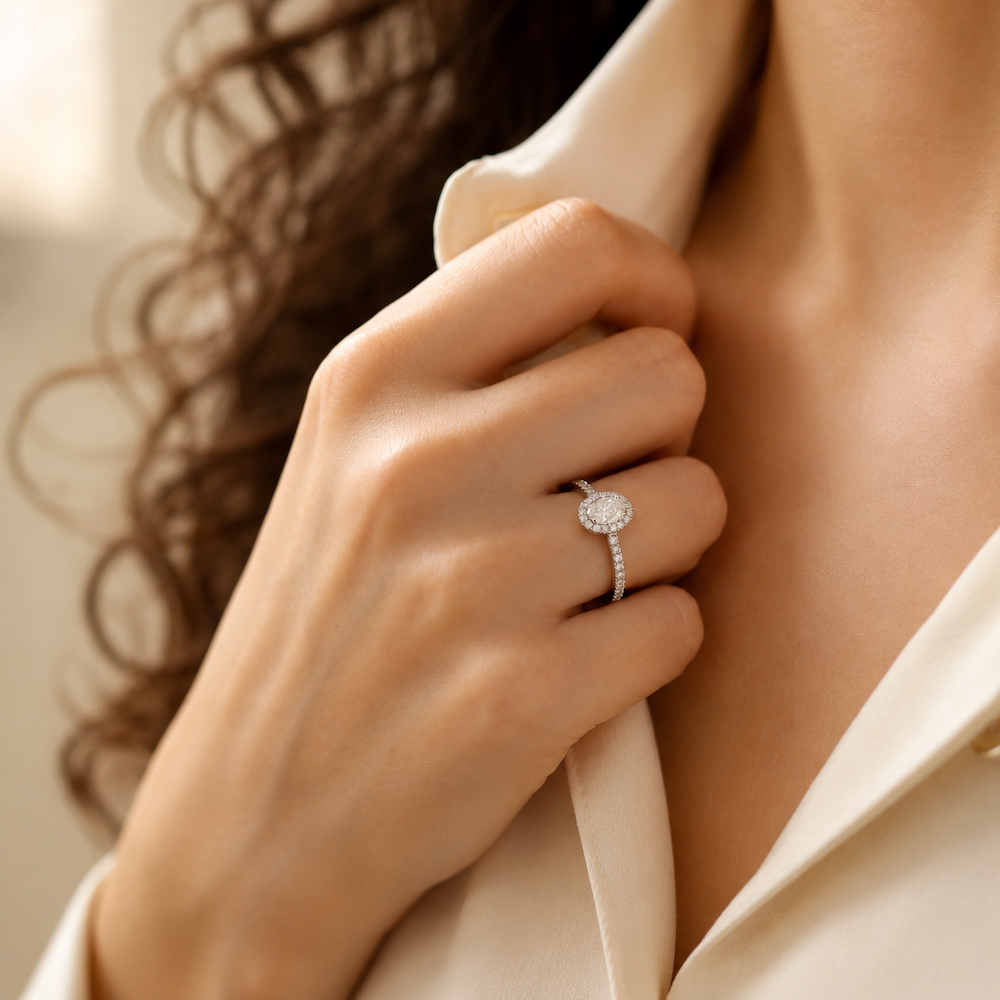 Bague Solitaire en or blanc et diamants