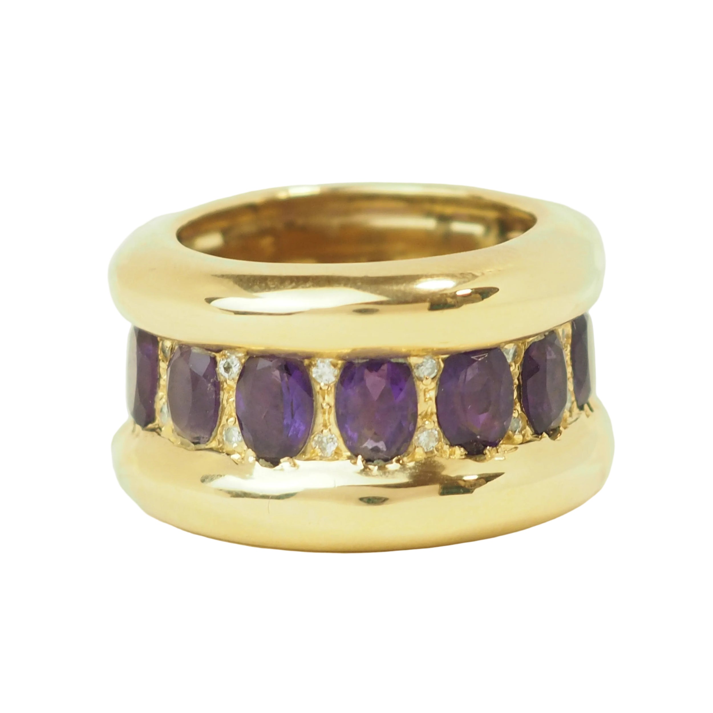 Bague Cocktail en or jaune, améthystes et diamants
