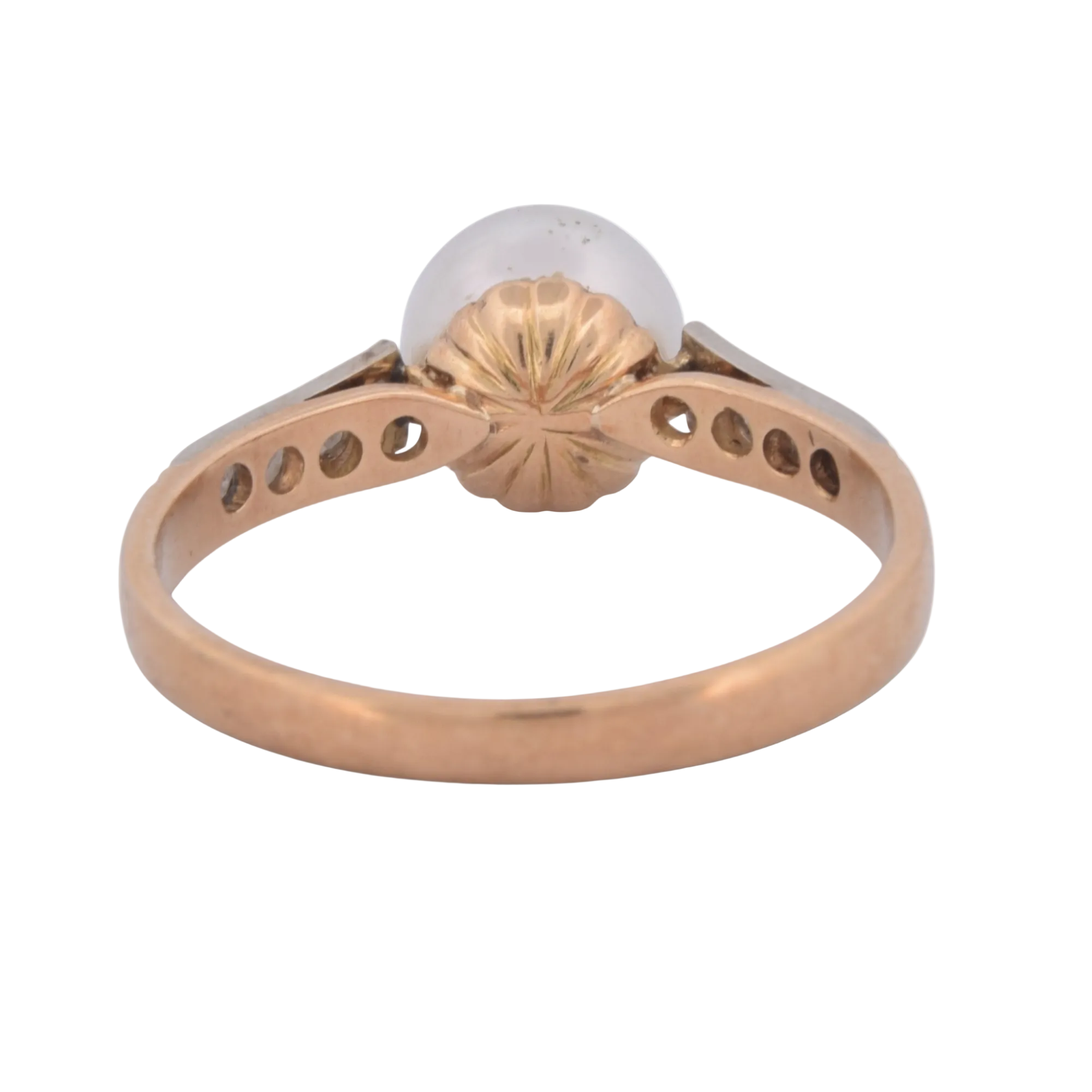 Ring Solitaire in yellow gold, pearl and diamonds