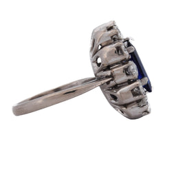 Bague Entourage en or blanc, saphir et diamants