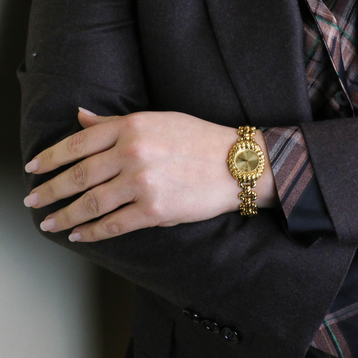 Montre BALENCIAGA en or jaune