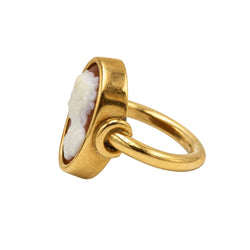 Bague en or jaune et camée