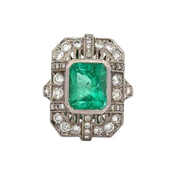 Bague Entourage en or blanc, émeraude et diamants