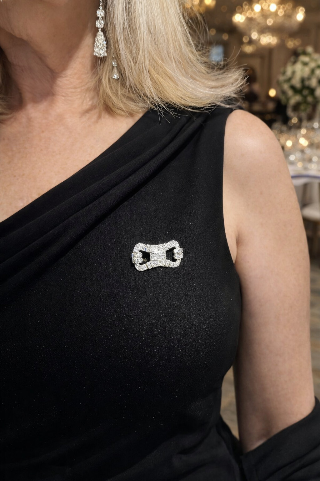 Broche Épingle en or blanc et diamants