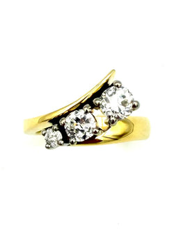 Bague vintage 2 ors  et diamants