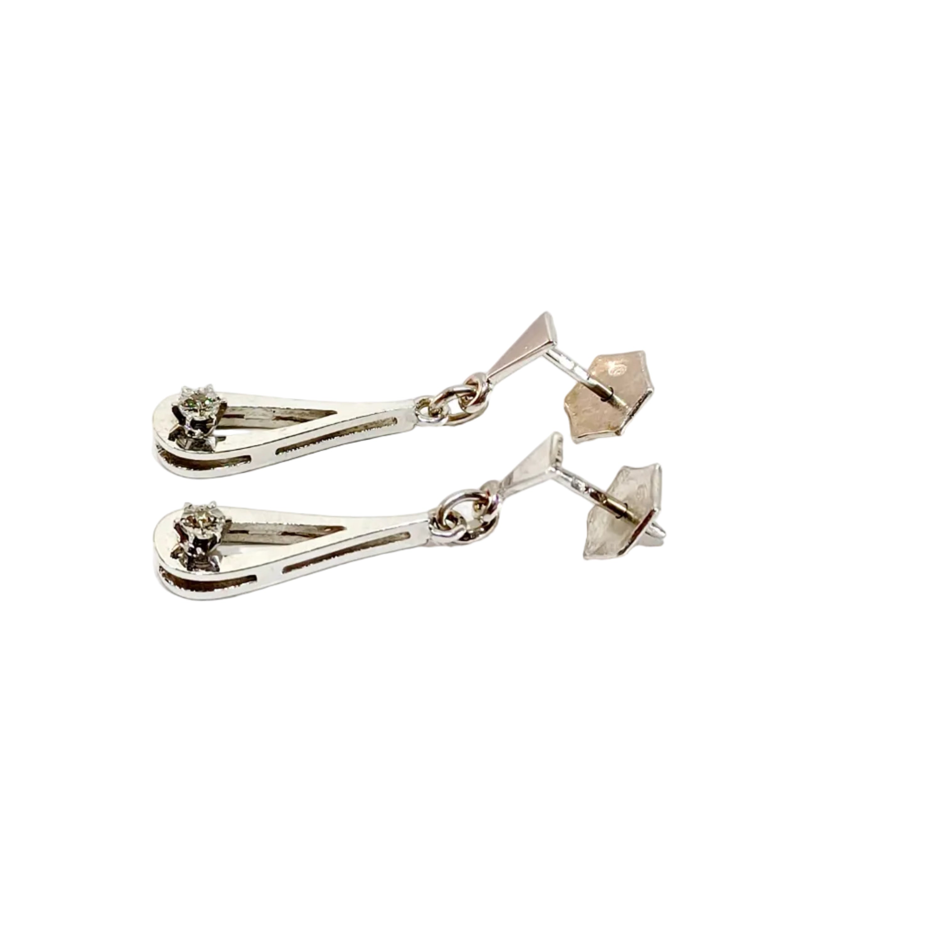 Boucles d’oreilles Pendantes en or blanc et diamants