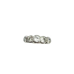 Bague en platine et diamants