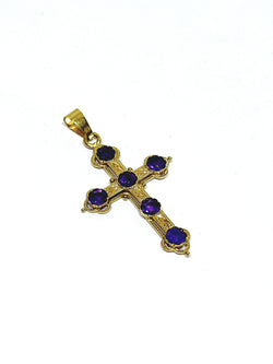 Croix en or et améthyste