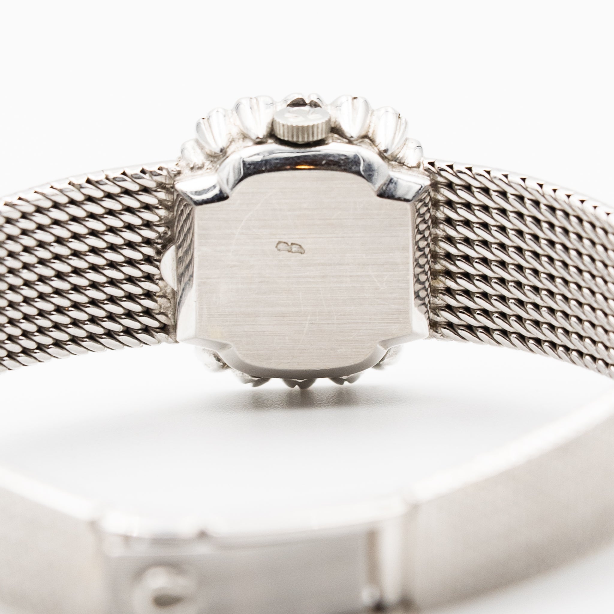 Watch OMEGA Vintage white gold and diamonds