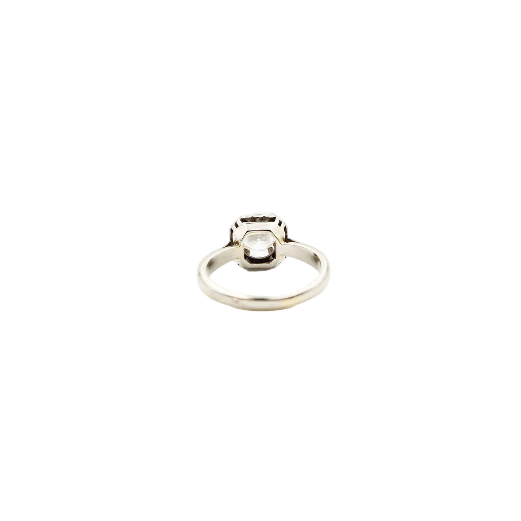 Bague Solitaire en or blanc et diamant