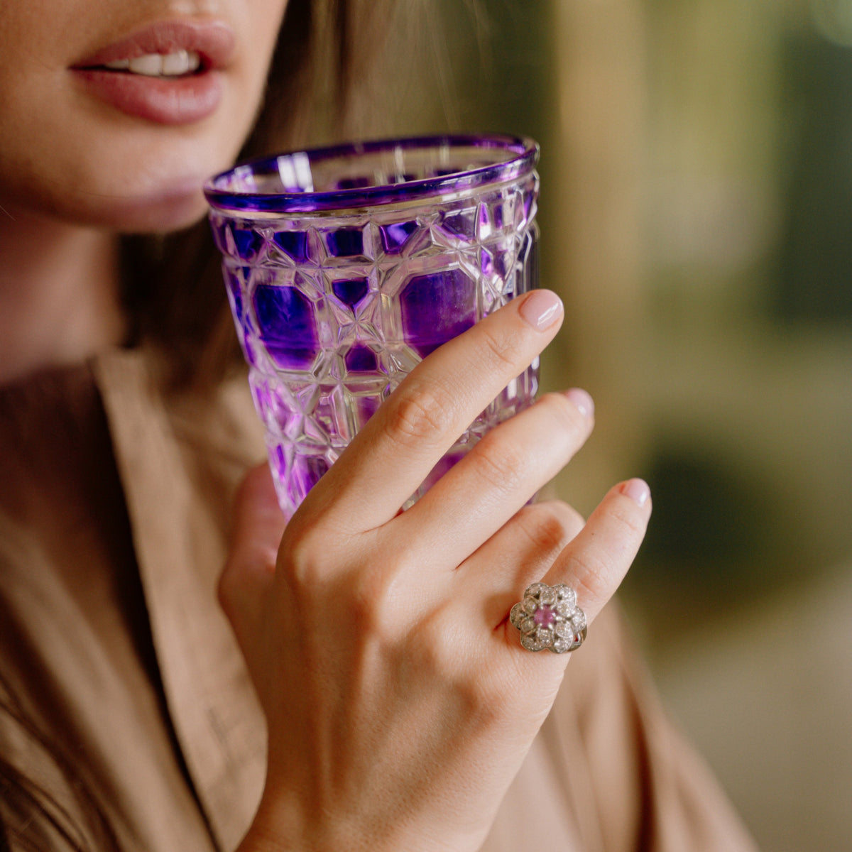 Bague Fleur en or blanc, saphir rose et diamants