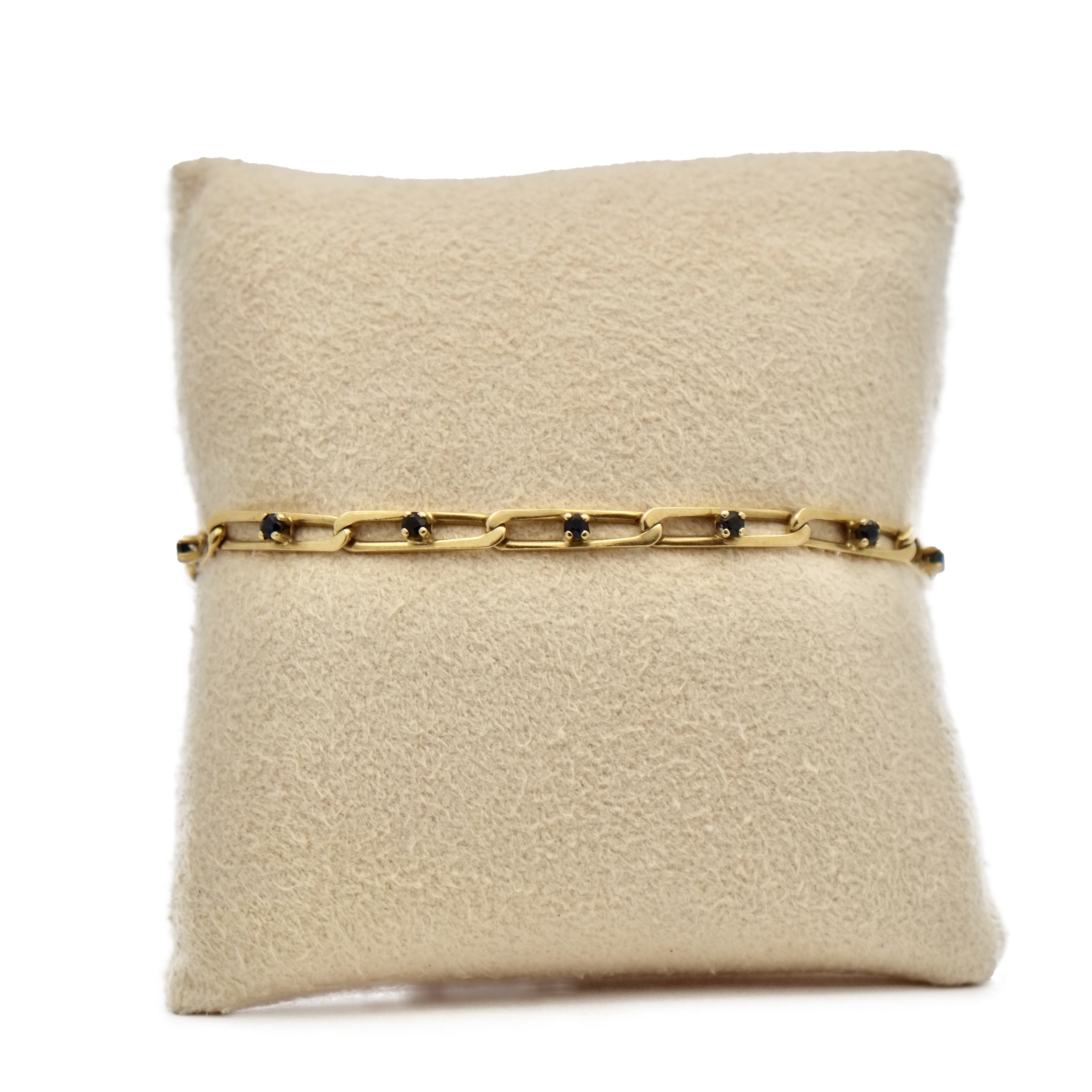 Bracelet maille et saphirs